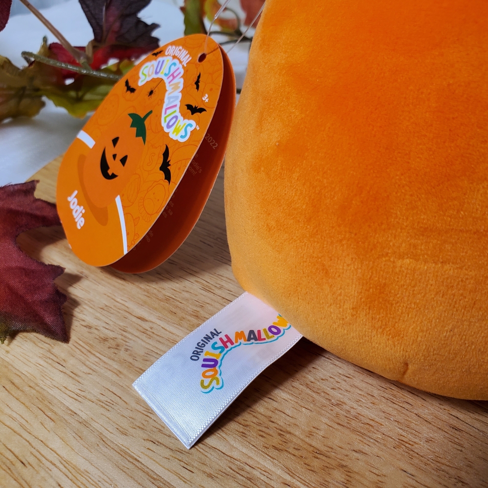 Squishmallows Jodie Pumpkin Halloween Cozy Plush Orange Green Stuffed Animal Toy - Picture 6 of 7